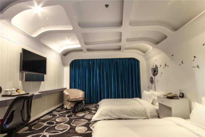 斯奇恩主题酒店